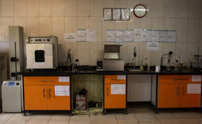 آزمایشگاه شرکت ایرانیان سپاهان